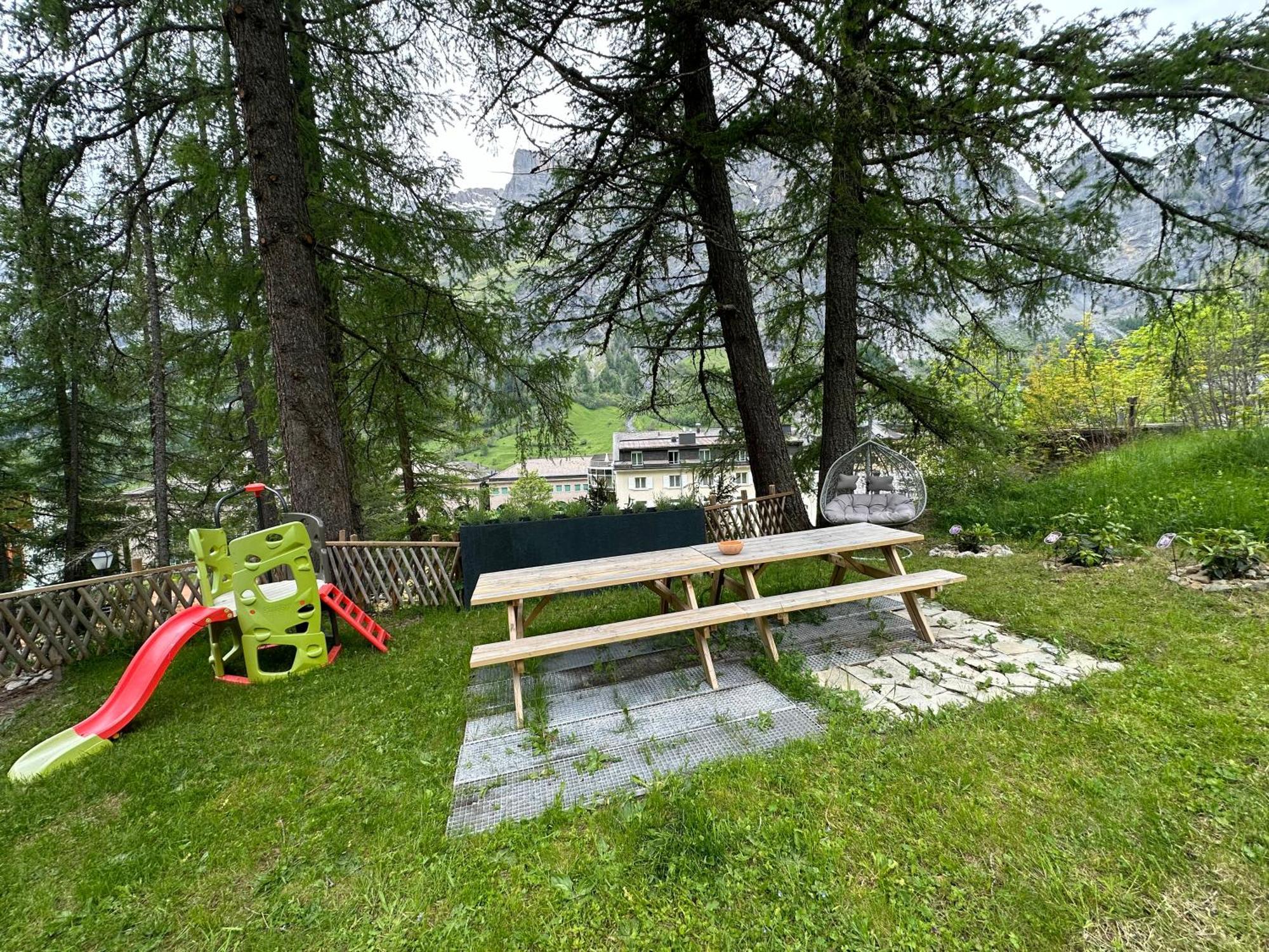 Center, Sauna, View - Haus Linaria Leukerbad Exterior foto